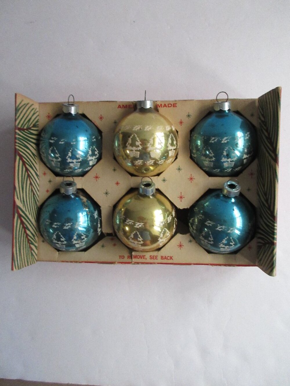 6 Christmas Tree & Holly Stencil Glass Christmas Ornament Blue Gold in COBY box